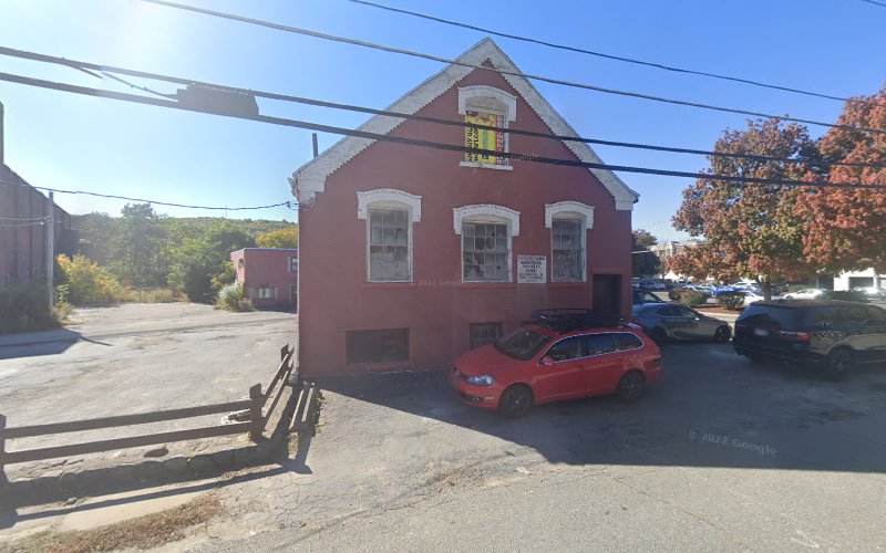 Funeral Services at Sawyer-Miller-Masciarelli Funeral in Fitchburg, Massachusetts | FuneralHomes.fyi Sawyer-Miller-Masciarelli Funeral Fitchburg Massachusetts