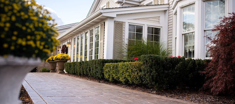 Phillips Funeral Home and Cremation South Lyon Michigan