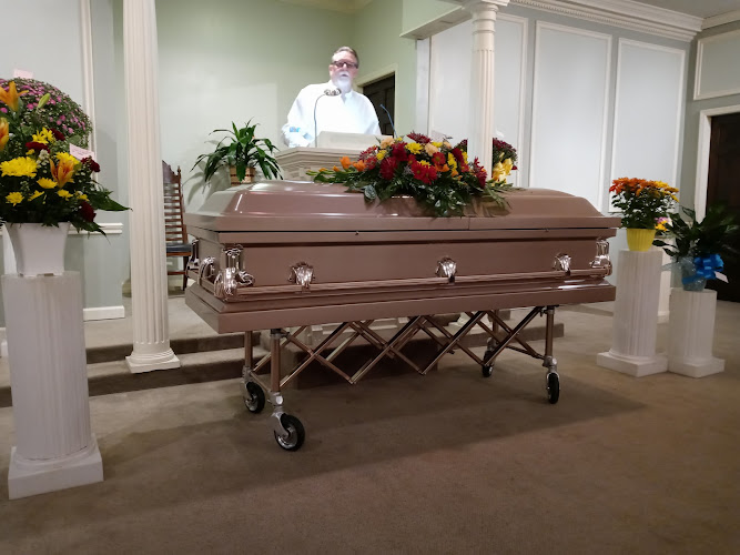 Funeral Services at Criswell Funeral Home in Ada, Oklahoma | FuneralHomes.fyi Criswell Funeral Home Ada Oklahoma