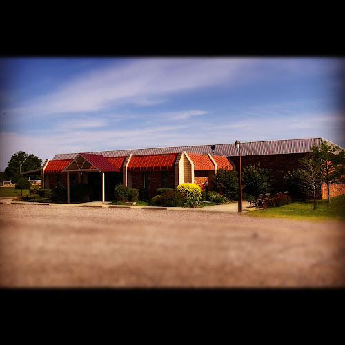 Funeral Services at Hale’s Funeral Home in Sulphur, Oklahoma | FuneralHomes.fyi Hale’s Funeral Home Sulphur Oklahoma