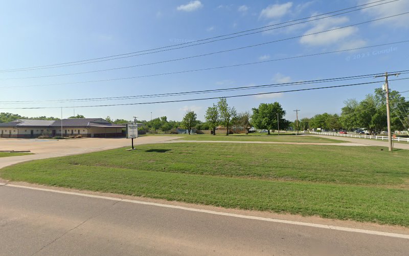 Funeral Services at Dighton Marler Funeral Home in Perry, Oklahoma | FuneralHomes.fyi Dighton Marler Funeral Home Perry Oklahoma