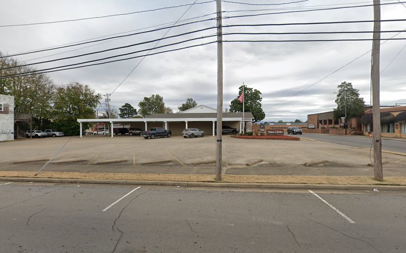 Funeral Services at Evans & Miller Funeral Home in Poteau, Oklahoma | FuneralHomes.fyi Evans & Miller Funeral Home Poteau Oklahoma