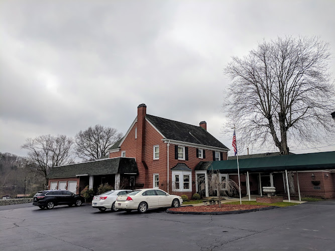 Sparks Funeral Home & Monument Company Grayson Kentucky