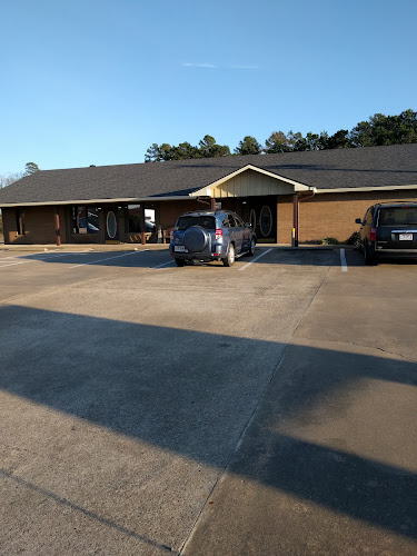 Funeral Services at Bowser Family Funeral Home in Mena, Arkansas | FuneralHomes.fyi Bowser Family Funeral Home Mena Arkansas