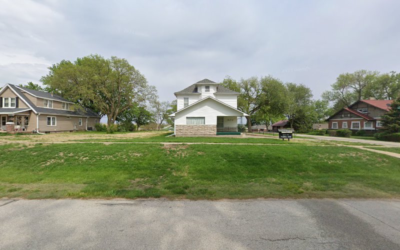 Funeral Services at Zink-Fox Funeral Home in Sterling, Nebraska | FuneralHomes.fyi Zink-Fox Funeral Home Sterling Nebraska