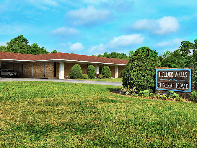 Holder-Wells Funeral Home Moss Point Mississippi