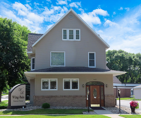 Funeral Services at Wing-Bain Funeral Home in Montevideo, Minnesota | FuneralHomes.fyi Wing-Bain Funeral Home Montevideo Minnesota