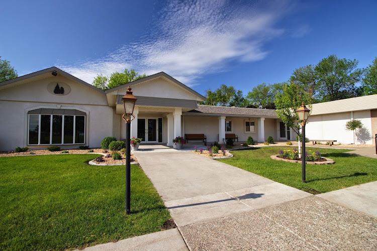 Funeral Services at Strike Life Tributes – Isanti in Isanti, Minnesota | FuneralHomes.fyi Strike Life Tributes – Isanti Isanti Minnesota