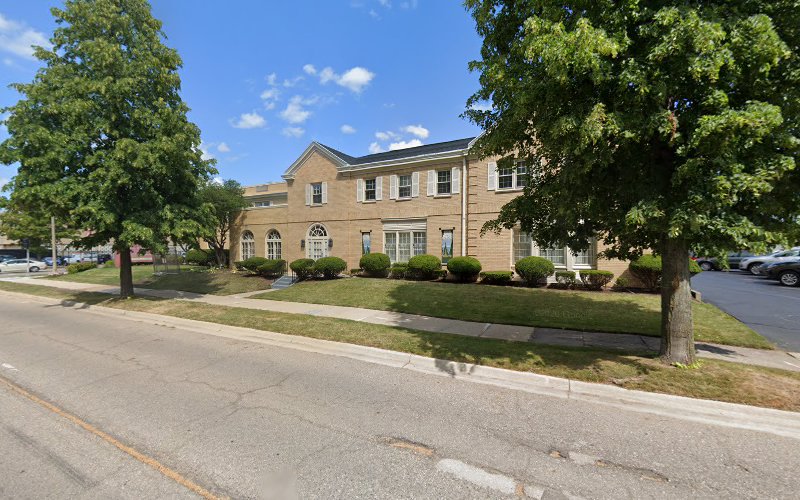 Estes-Leadley Funeral Home Lansing Michigan