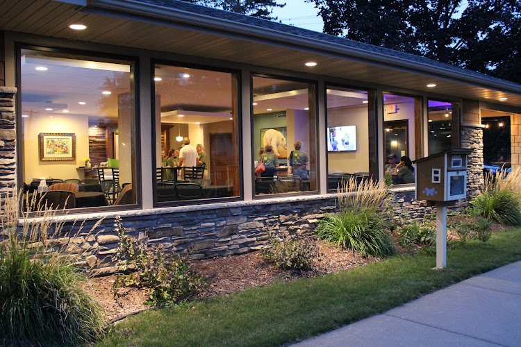 Funeral Services at Mueller Memorial Funeral Home & Cremation White Bear Lake in White Bear Lake, Minnesota | FuneralHomes.fyi Mueller Memorial Funeral Home & Cremation White Bear Lake White Bear Lake Minnesota