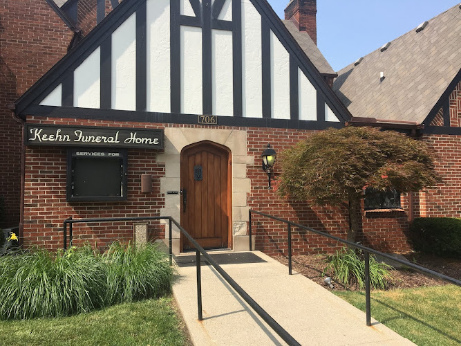 Funeral Services at Keehn-Griffin Funeral Home in Brighton, Michigan | FuneralHomes.fyi Keehn-Griffin Funeral Home Brighton Michigan
