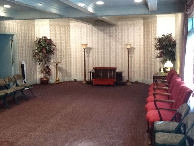 Funeral Services at Birches-Roy Funeral Home in Great Barrington, Massachusetts | FuneralHomes.fyi Birches-Roy Funeral Home Great Barrington Massachusetts