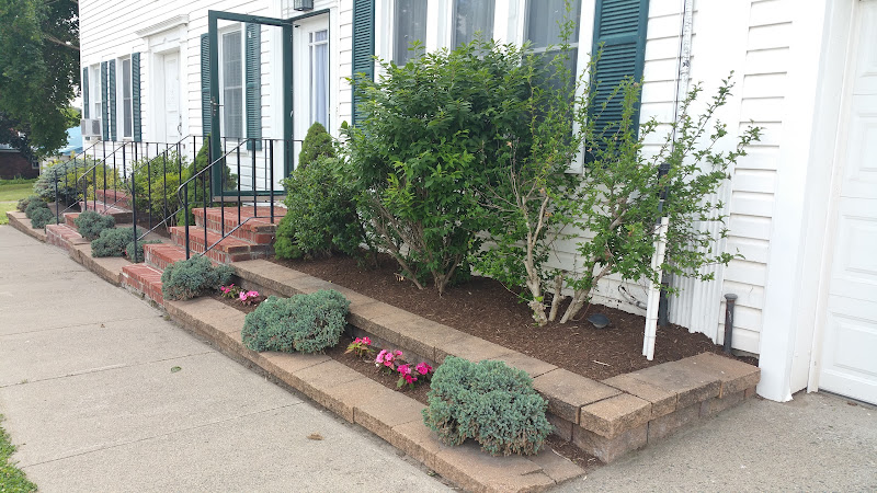 Funeral Services at Chase-Smith Family Funeral Homes in Schaghticoke, New York | FuneralHomes.fyi Chase-Smith Family Funeral Homes Schaghticoke New York