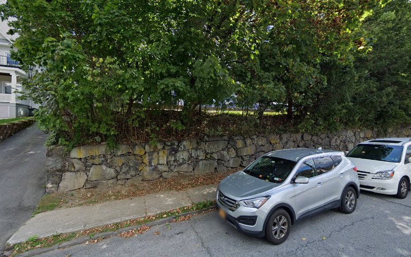 Victor Quirolo & Sons Funeral Home Inc Peekskill New York