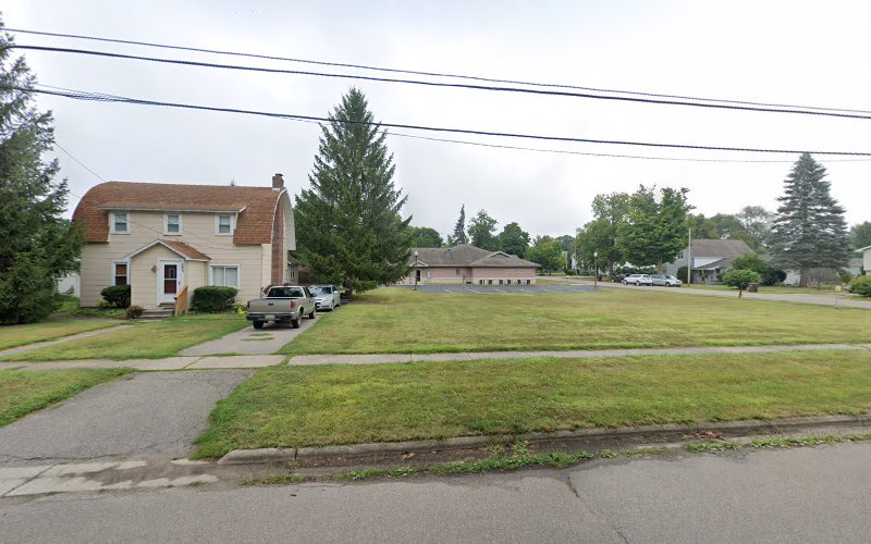 Funeral Services at Smith Family Funeral Homes, Houghton Chapel in Ovid, Michigan | FuneralHomes.fyi Smith Family Funeral Homes, Houghton Chapel Ovid Michigan