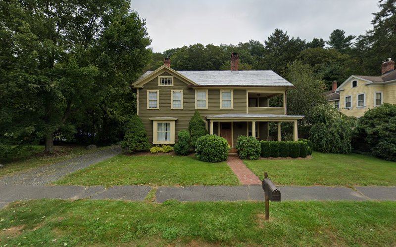 Funeral Services at Woodbury Funeral Home in Woodbury, Connecticut | FuneralHomes.fyi Woodbury Funeral Home Woodbury Connecticut