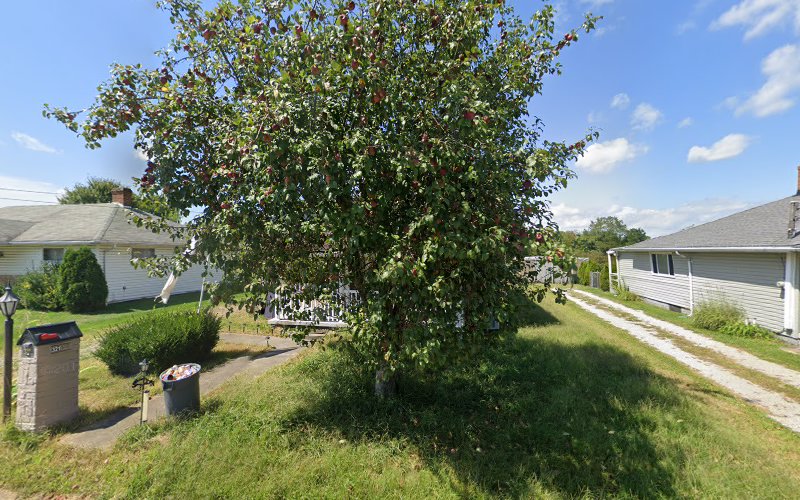 Funeral Services at Heto-D’Anglo Funeral Home in Uniontown, Pennsylvania | FuneralHomes.fyi Heto-D’Anglo Funeral Home Uniontown Pennsylvania