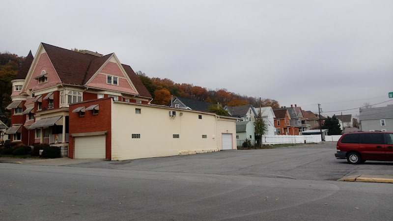 Derman Funeral Home Inc Tyrone Pennsylvania