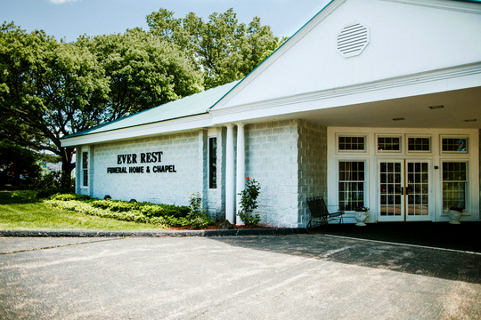 Ever Rest Funeral Home and Cremation Chapel Muskegon Michigan