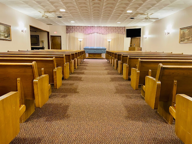 Funeral Services at Park Lawn Funeral Home in Kansas City, Missouri | FuneralHomes.fyi Park Lawn Funeral Home Kansas City Missouri