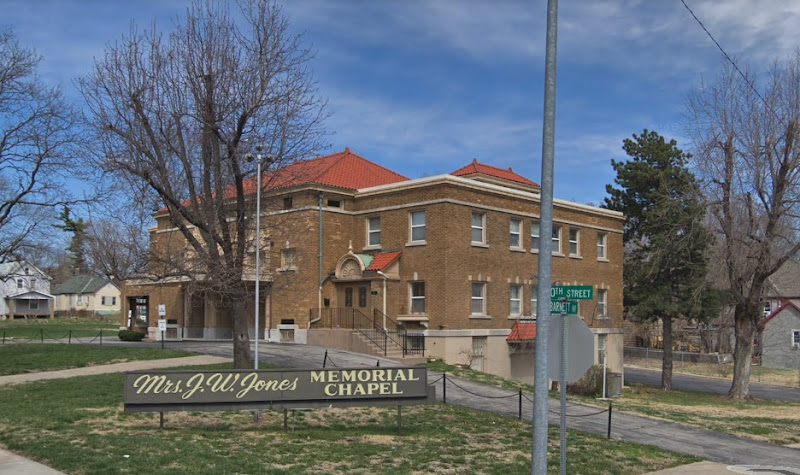 Funeral Services at Mrs. J.W. Jones Memorial Chapel in Kansas City, Kansas | FuneralHomes.fyi Mrs. J.W. Jones Memorial Chapel Kansas City Kansas