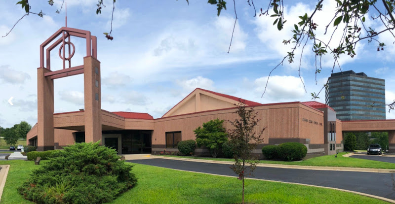 Funeral Services at Johnson County Funeral Chapel & Memorial Gardens in Overland Park, Kansas | FuneralHomes.fyi Johnson County Funeral Chapel & Memorial Gardens Overland Park Kansas