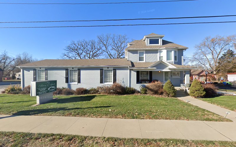 Fry-Bross-Spidle Funeral Home Kearney Missouri