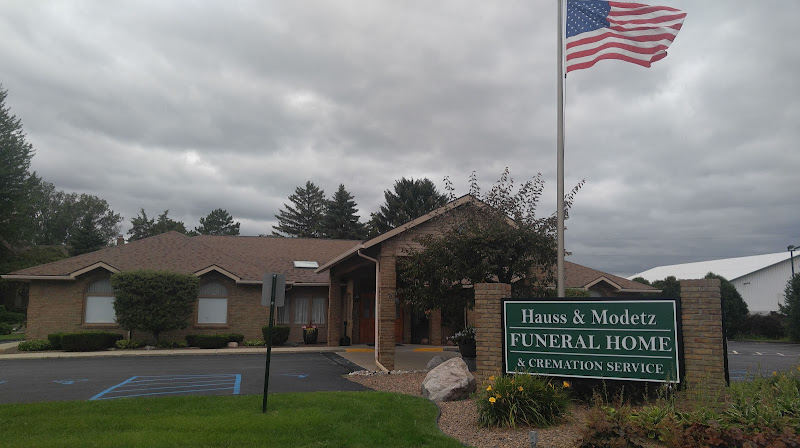 Hauss Modetz Funeral Home Macomb Michigan
