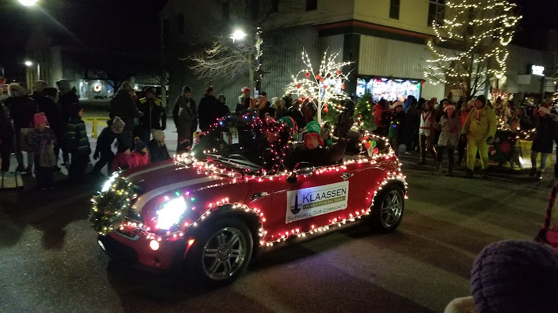 Klaassen Family Funeral Home Grand Haven Michigan