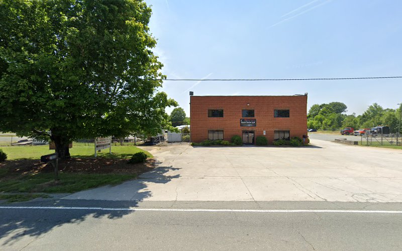 Funeral Services at Guilford Cremation Services in Pleasant Garden, North Carolina | FuneralHomes.fyi Guilford Cremation Services Pleasant Garden North Carolina