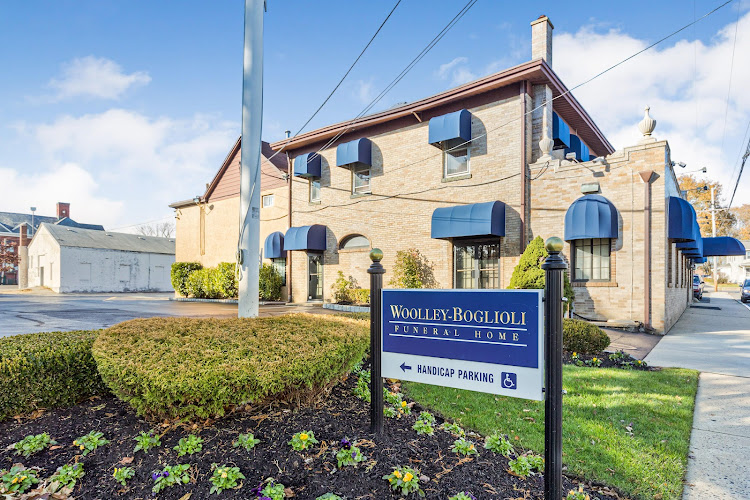 Funeral Services at Woolley-Boglioli Funeral Home in Long Branch, New Jersey | FuneralHomes.fyi Woolley-Boglioli Funeral Home Long Branch New Jersey