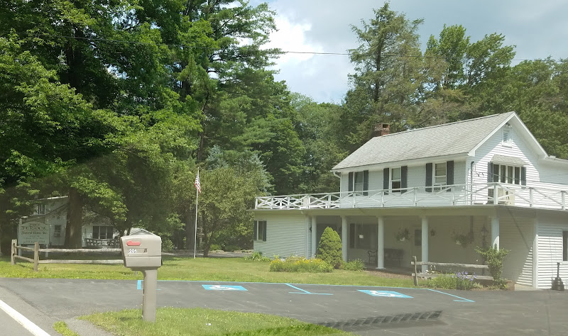 Frey-Fetsock Funeral Home Newfoundland Pennsylvania