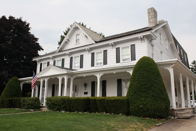 Funeral Services at Yeosock Funeral Home, Inc. in Plains, Pennsylvania | FuneralHomes.fyi Yeosock Funeral Home, Inc. Plains Pennsylvania