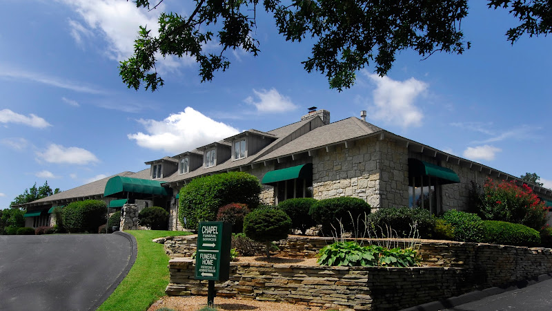 Funeral Services at Klingner-Cope Family Funeral Home at Rivermonte in Springfield, Missouri | FuneralHomes.fyi Klingner-Cope Family Funeral Home at Rivermonte Springfield Missouri