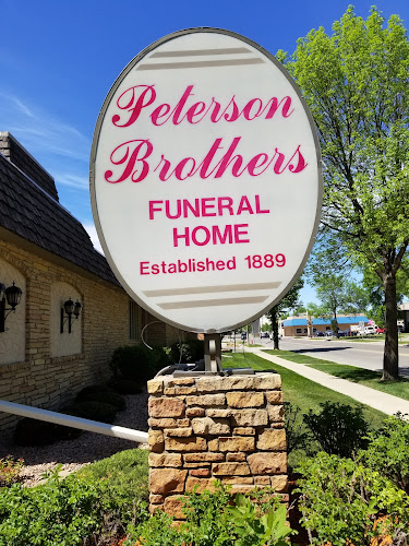 Peterson Brothers Funeral Home & Cremation Service Willmar Minnesota